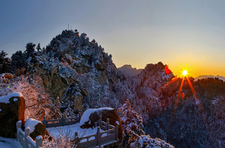 北武当山雪景银装素裹美如画