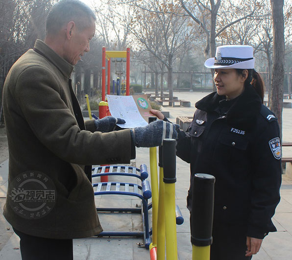 稷山：民警宣传安全知识