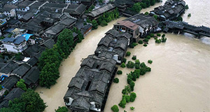 暴雨蓝色预警连发 多部门加强防汛