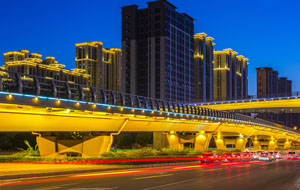 临汾滨河西路立交桥夜景美