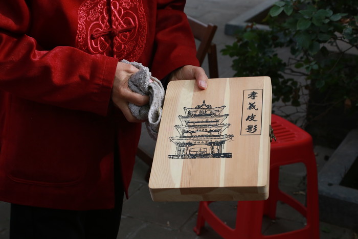 光影交错+++++国家级非遗皮影“五一”助兴-25596.jpg