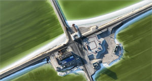 青海格尔木：戈壁上生长的盐湖小城