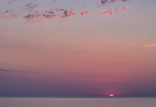 哈萨克斯坦：里海日落