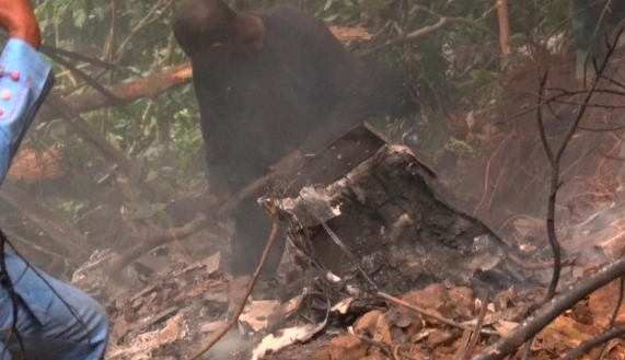加纳一军用直升机坠毁 两名部长遇难